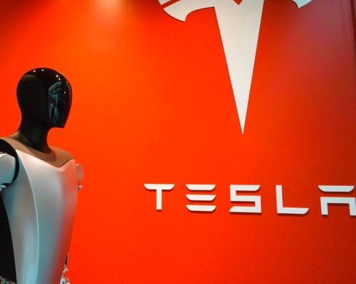 Tesla, Musk'ın söylediği gibi yapay zeka merkezi olabilir mi?