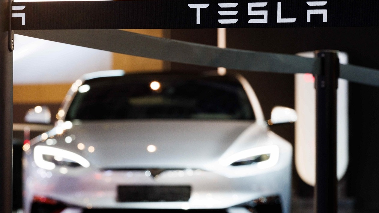 Tesla’nın son bir yıldaki en kötü günü