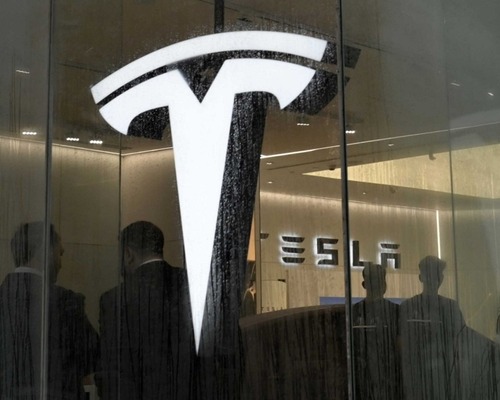 Tesla'nın üçüncü çeyrek kâr beklentisi aşağı çekildi
