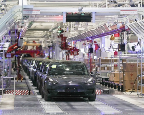 Tesla’nın uygun fiyatlı Model Y’si Türkiye'de