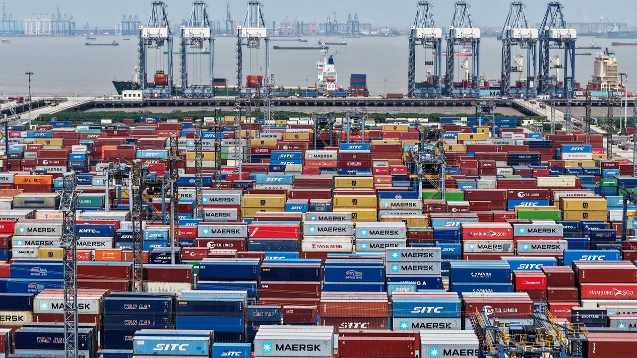 Ticaret savaşı derinleşiyor: Çin’den ABD’ye dolaylı sevkiyatlar artıyor