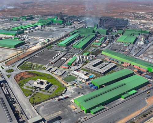 Tosyalı Cezayir’de dünya rekoru kırdı