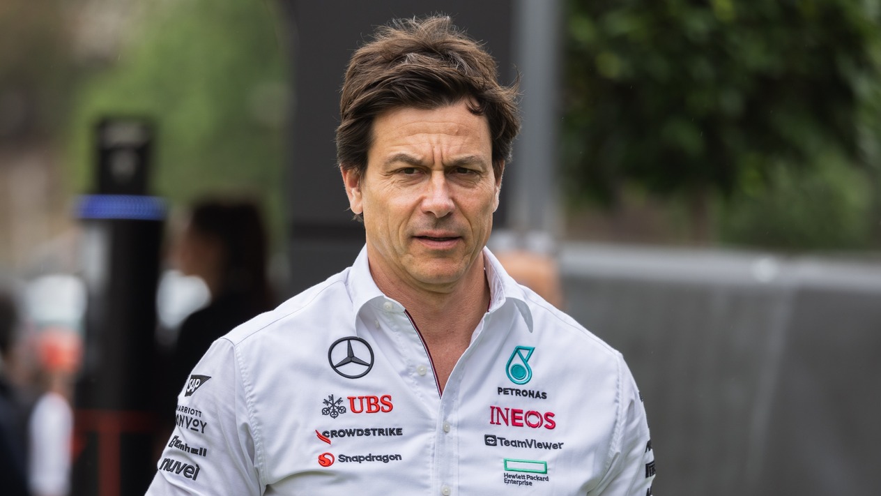 Toto Wolf 6 milyar dolar değerlemeyle Mercedes F1 hisselerini satmaya hazırlanıyor