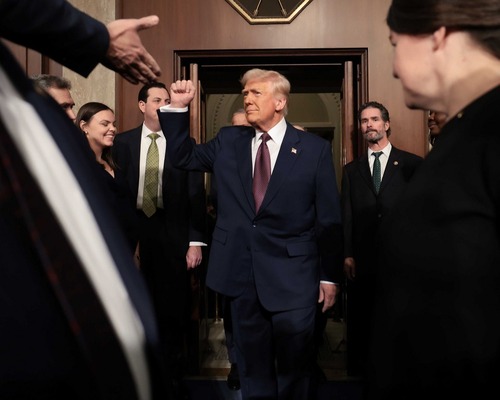 Trump 240 bin Ukraynalı'yı sınır dışı edecek