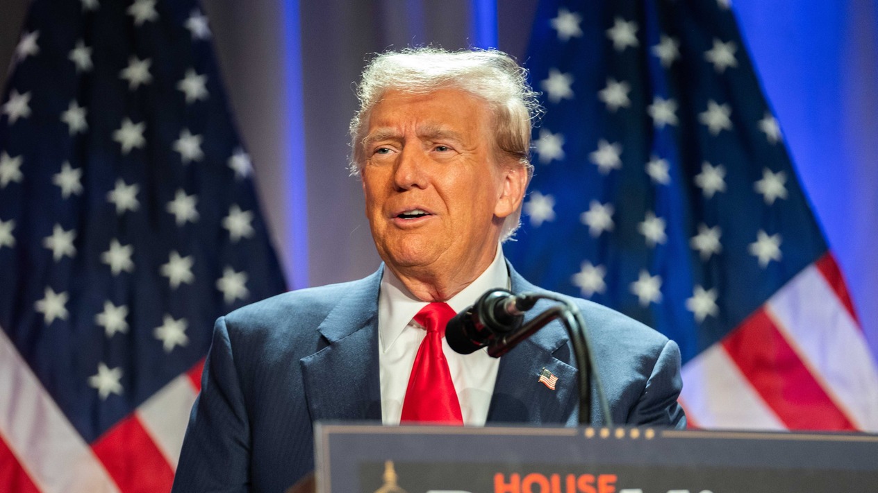 Trump, Grönland’ı satın alma niyetini yineledi: Danimarka ve ABD arasında gerilim artıyor