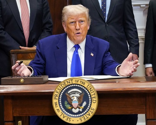 Trump imzaladı: Çelik ve alüminyum tarifelerin yüzde 50'ye çıkarıldı