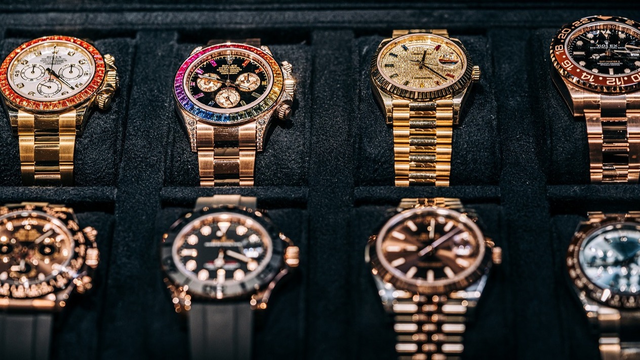 Trump'ın İsviçre'ye yüzde 39'lük gümrük vergisi: ABD'de lüks saat ve çikolata krizi kapıda