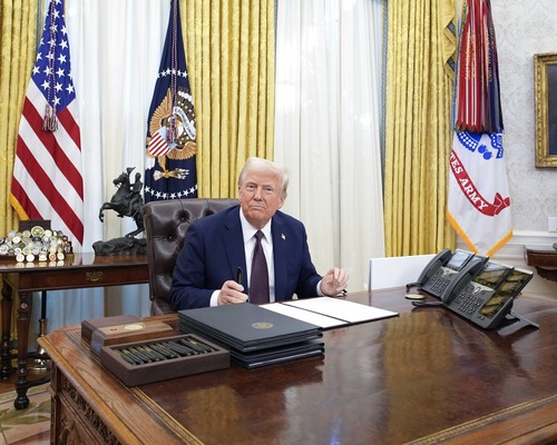 Trump'ın Kolombiya krizi yeni dönemin yol haritasını mı gösteriyor?