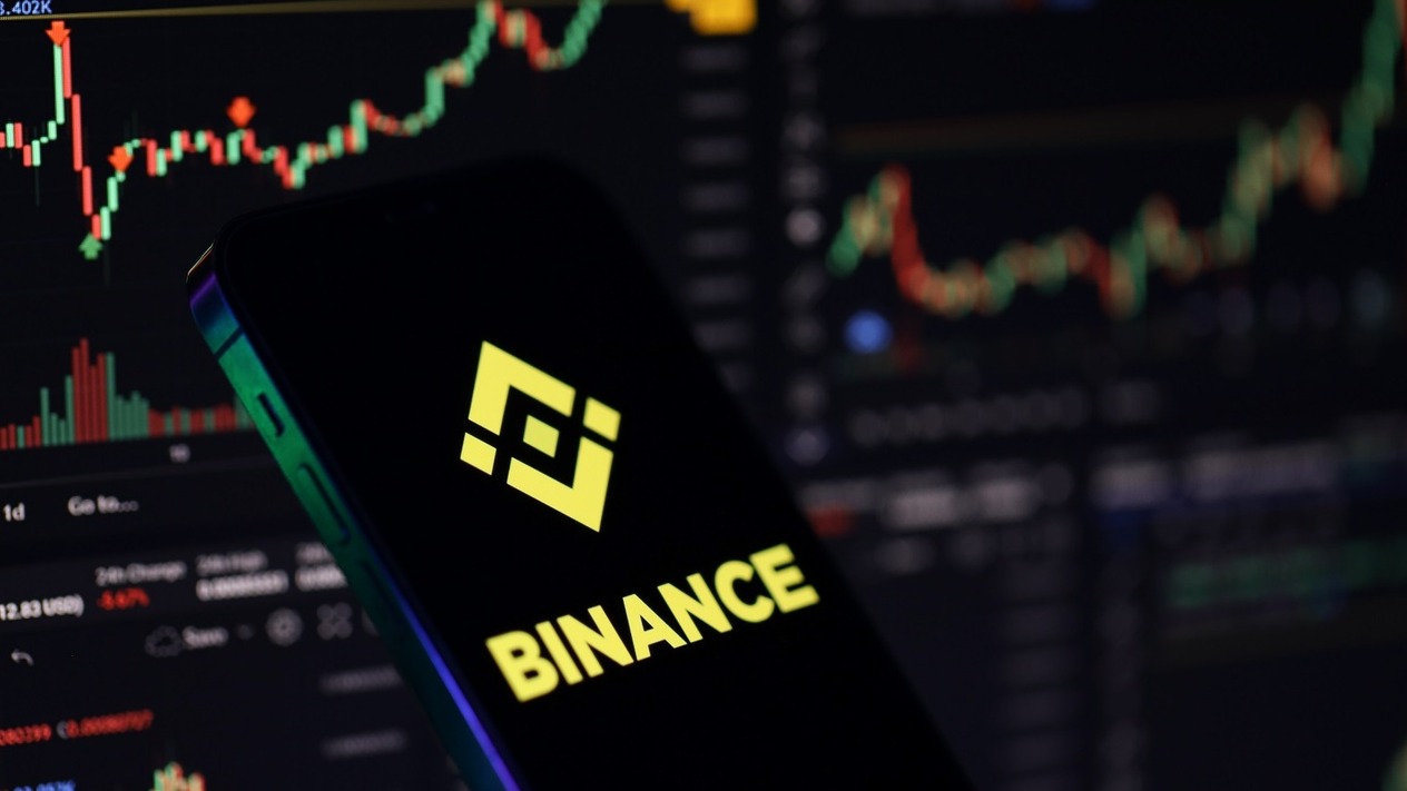 Trump’ın kripto şirketi kurucusuna af çıkardığı Binance ile çalışıyor