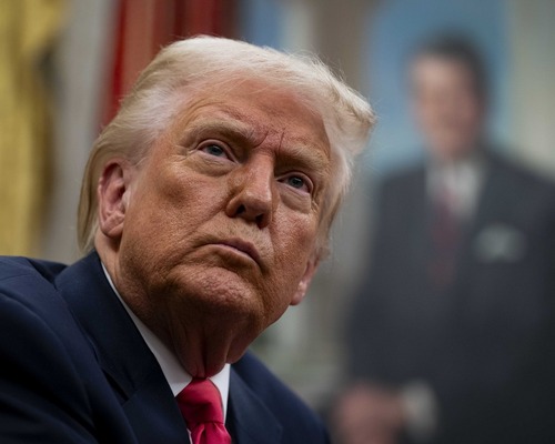 Trump’ın net serveti 300 milyon dolar düştü