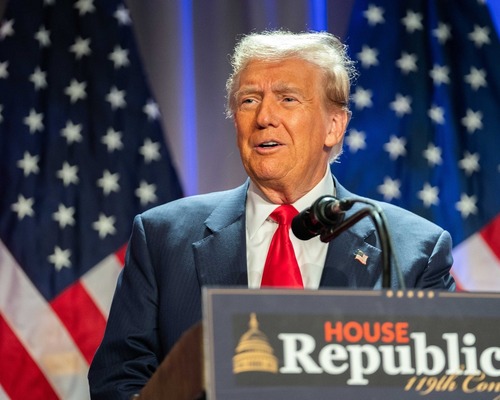 Trump’ın net serveti yedi milyar dolara yükseldi