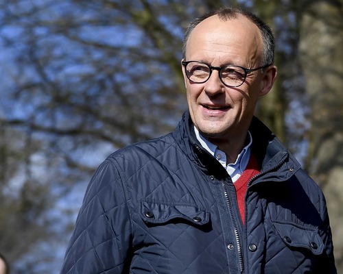 Trump'ın Putin’le yakınlaşması Almanya'yı nükleer silahları düşünmeye itiyor