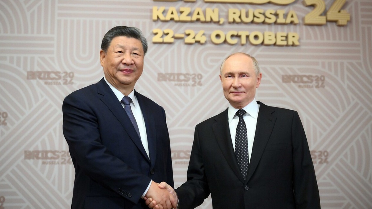 Trump, Putin ve Xi Jinping'i ayırma planlarına başladı