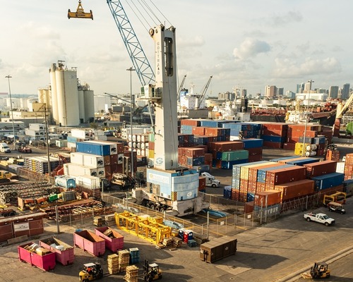 Trump’ın sürekli ertelediği gümrük tarifelerine dair bilinmesi gerekenler