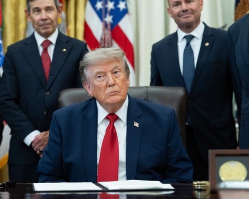 Trump, İran savaşının sona erdiğini ilan etmeyi değerlendiriyor