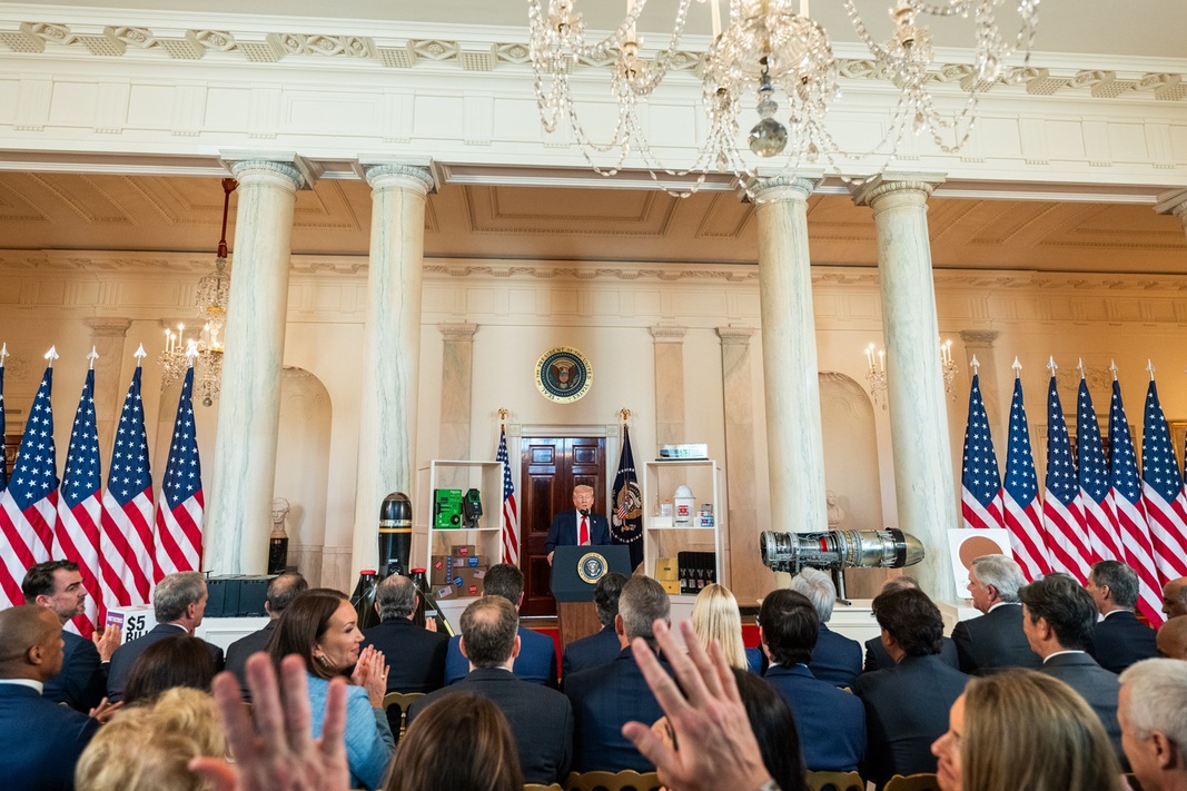 Trump iş dünyası liderleri görüştü: Hamdi Ulukaya da toplantıdaydı