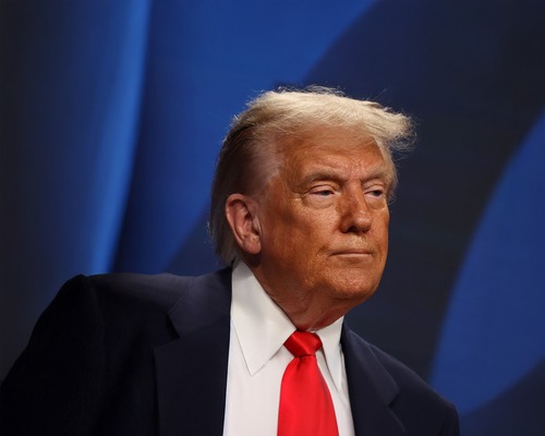 Trump Rusya’ya yönelik yeni yaptırımlar için pazartesi günü açıklama yapacak