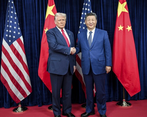 Trump’tan Çin’e ilk mesaj: Piyasaları Batılı şirketlere açın