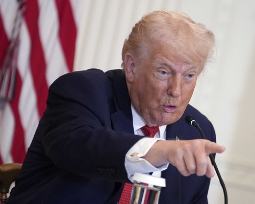 Trump'tan JPMorgan'a hukuki hamle sinyali