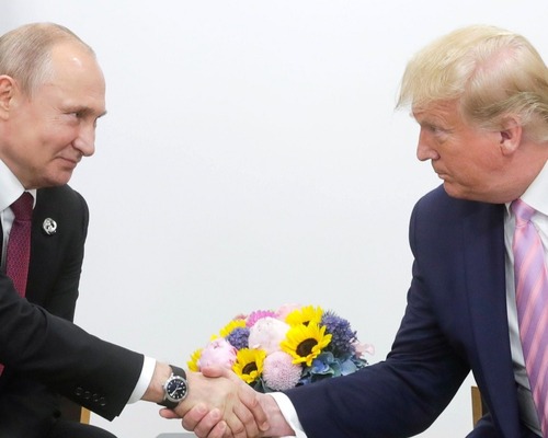 Trump ve Putin’in Ukrayna’nın dışında bir gündemleri var