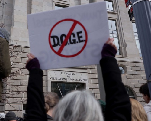 Trump yönetimi 40 milyar dolarlık USAID'i iki haftada işlevsiz hale getirdi