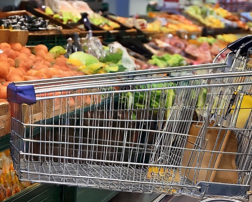 Tüketici güveni Haziran 2023'ten bu yana en yüksek seviyede