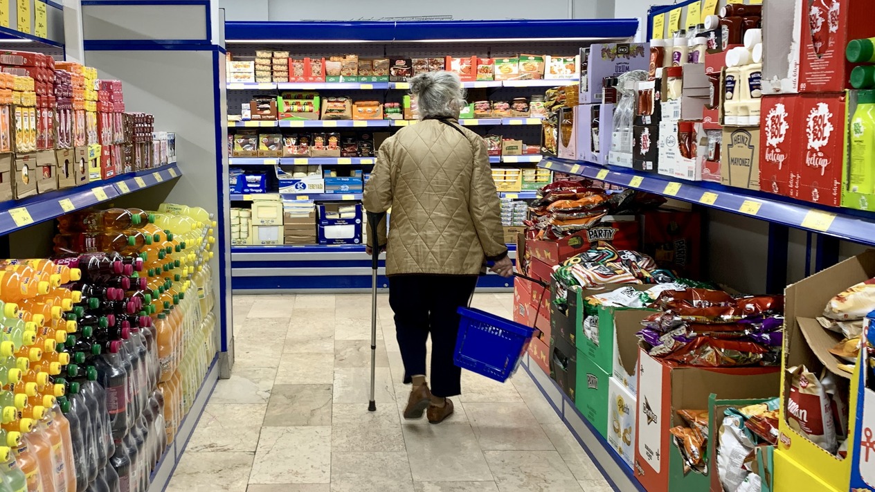 Tüketici güveni ağustosta sınırlı artış gösterdi