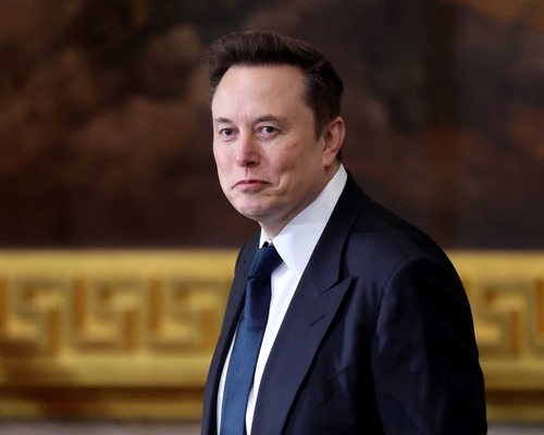 Tüm dalgalanmalara rağmen Elon Musk dört yıldır zirvede