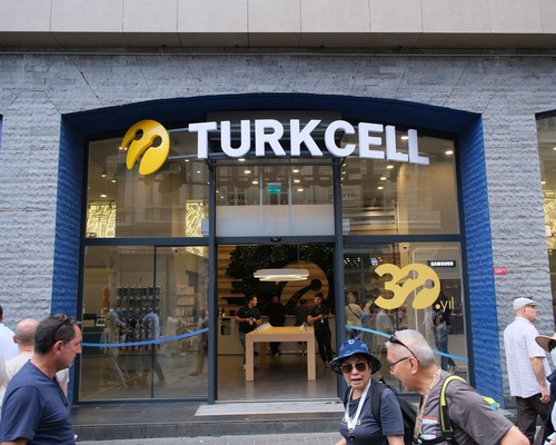 Turkcell Ukrayna’daki iştiraklerini 538,7 milyon dolara sattı