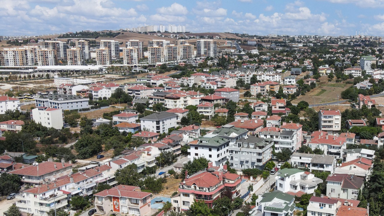 Türkiye'de ilk 5 ayda yaklaşık 1,2 milyon gayrimenkul satıldı