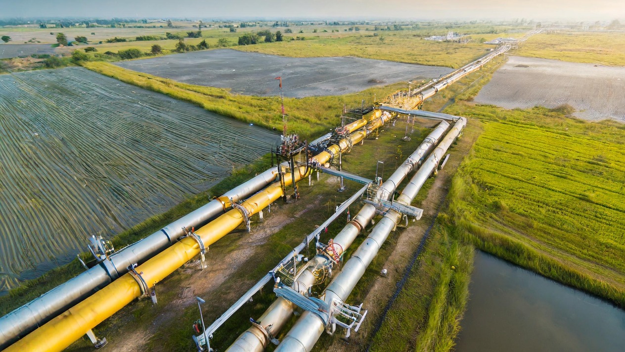 Türkiye'den geçen boru hatlarından taşınan petrol temmuzda azaldı