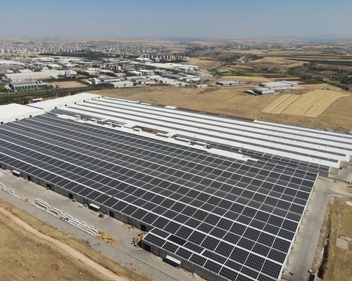 Türkiye'nin yenilenebilir enerji kurulu gücü 74 bin megavatı geçti