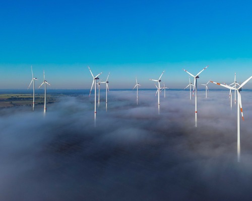 Türkiye yenilenebilir enerjide kritik eşiği geride bıraktı