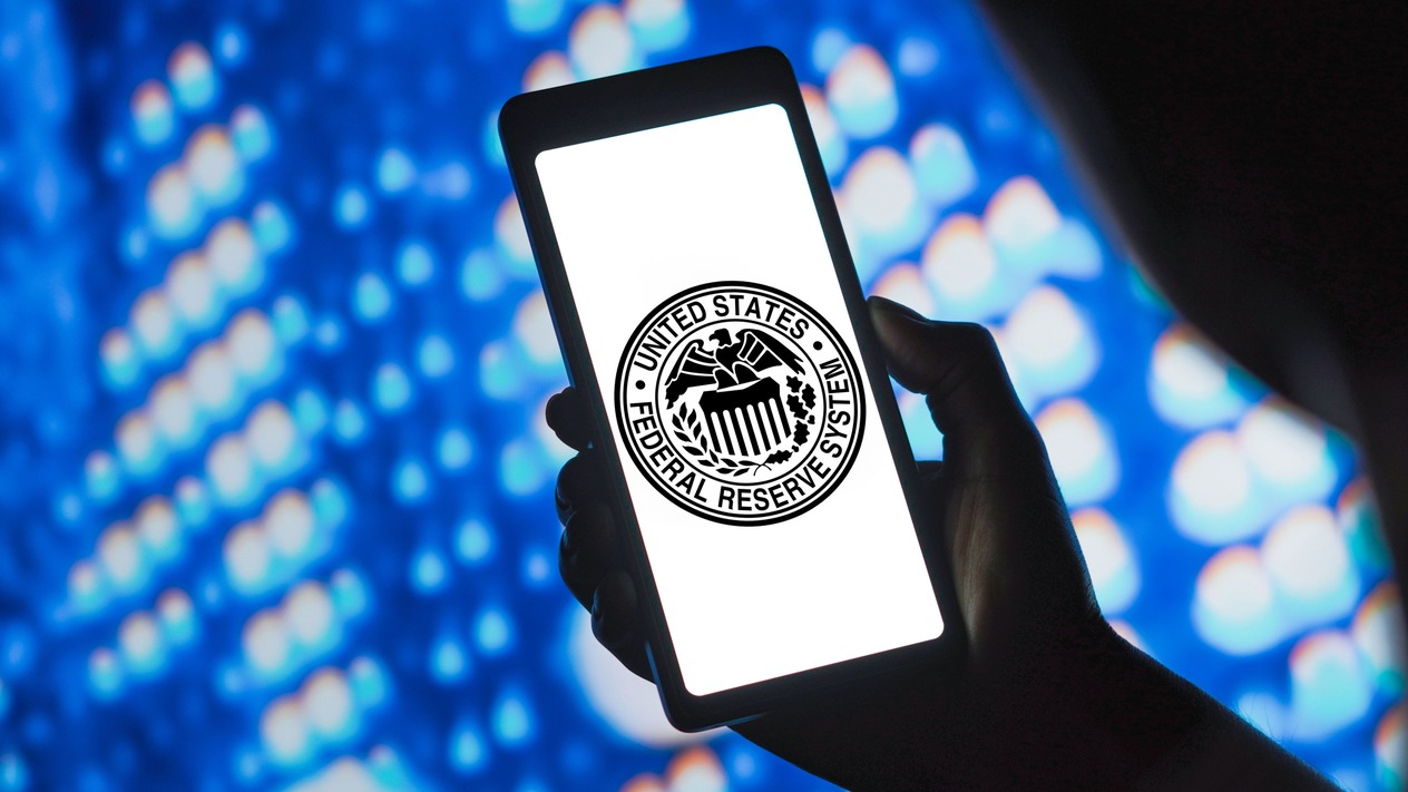 UBS, Fed'in üst üste dört faiz indirimi yapmasını öngörüyor