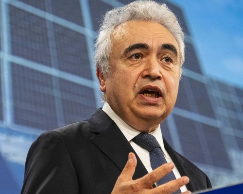 UEA Başkanı Fatih Birol'dan üye ülkelere dizel stoklarını hızla piyasaya sürme çağrısı