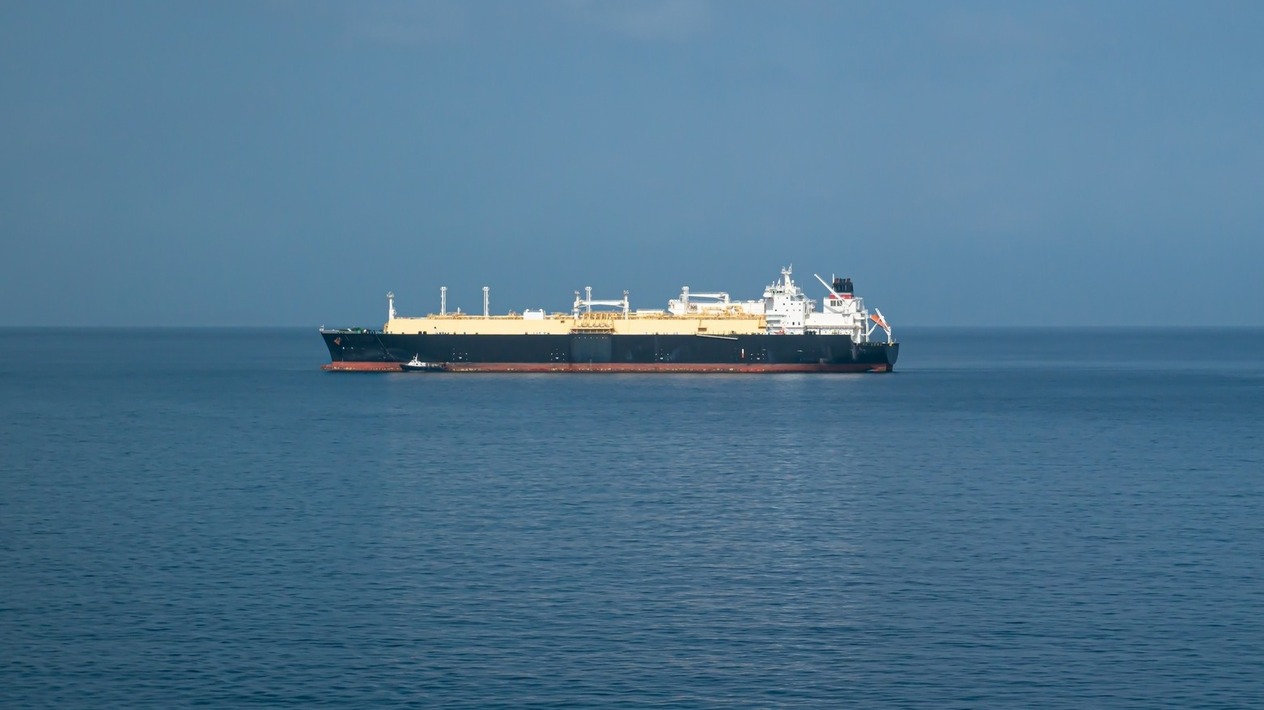 UEA: Savaş LNG piyasasını iki yıl daha zorlayacak