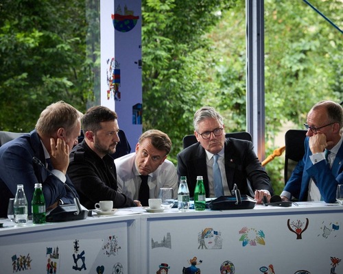 Ukrayna AB'den daha sert Rusya yaptırımları isteyecek