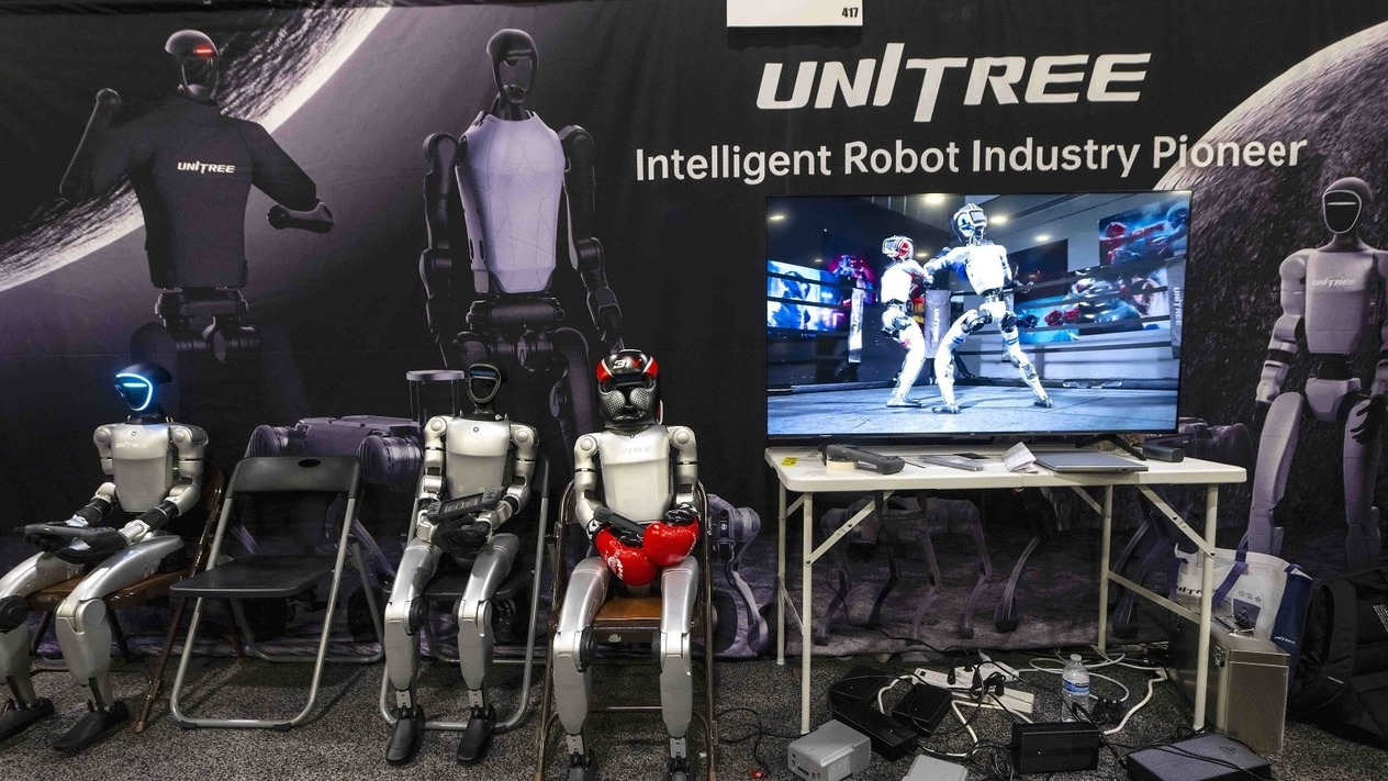 Unitree’nin kurucusu Wang Xingxing Çin’in ilk insansı robot milyarderi oldu