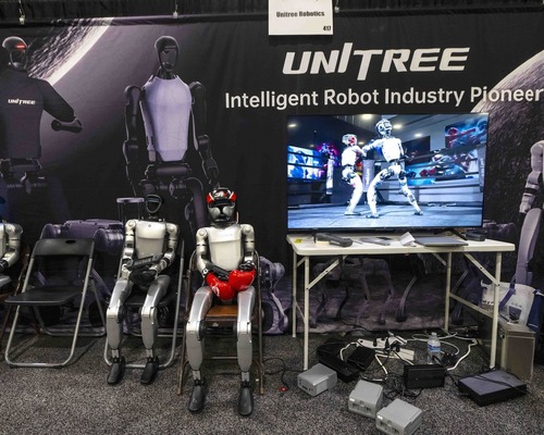 Unitree’nin kurucusu Wang Xingxing Çin’in ilk insansı robot milyarderi oldu