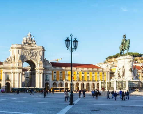 Vatandaşlık almanın en kolay olduğu 14 ülke