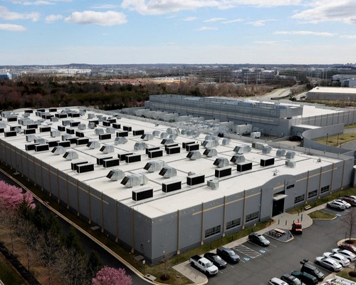 Veri merkezlerinde enerji tartışmaları: Yatırımcılar Amazon, Microsoft ve Google’a baskı yapıyor