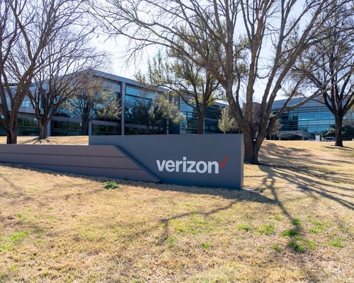 Verizon maliyetleri kısmak için 13 binden fazla çalışanını işten çıkaracak