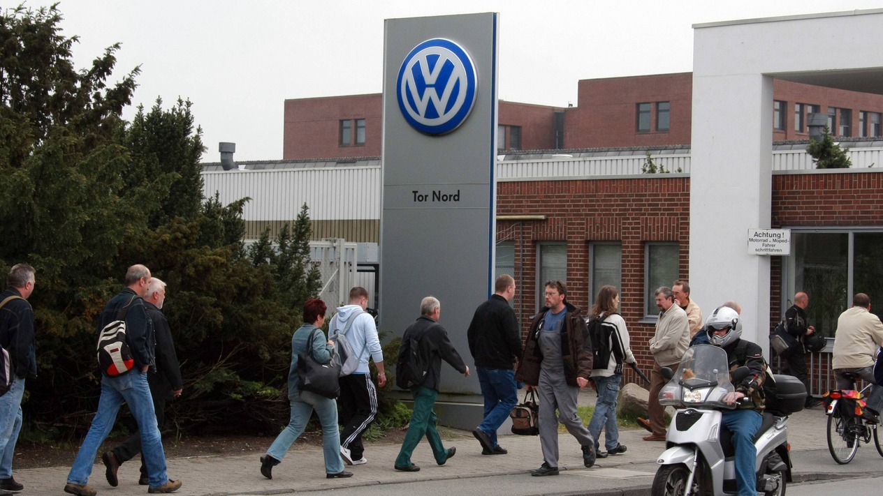 Volkswagen Grubu'nun 2024'te karı geriledi