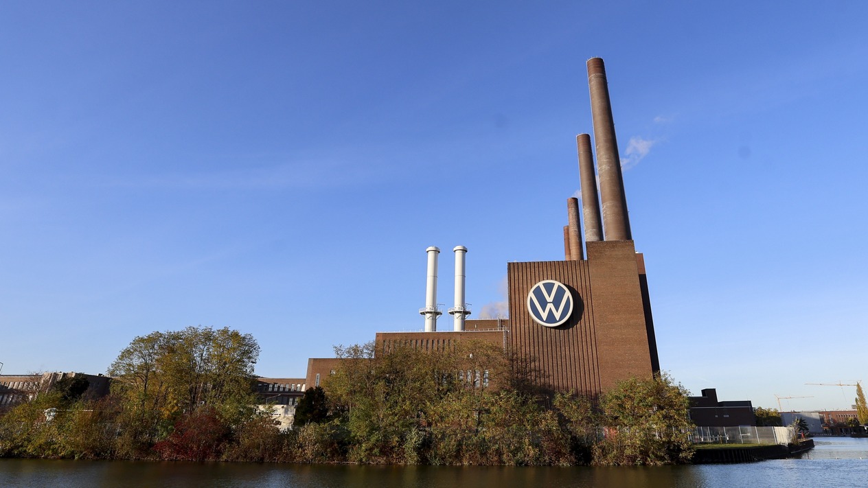  Volkswagen’in 88 yıllık tarihinde ilk: Üretimi durduruyor