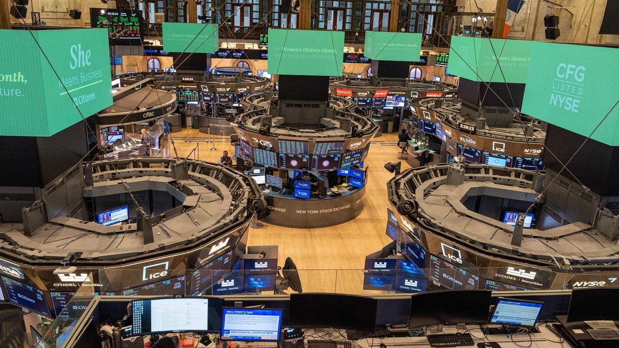 Wall Street son dört yılın en kötü çeyreğini tamamlamak üzere