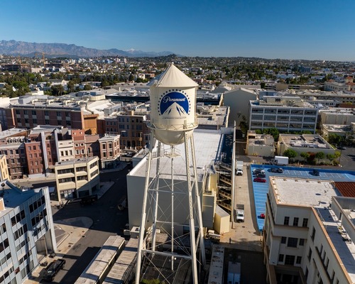Warner Bros. anlaşması çıkmazı: David Ellison şirketi Hollywood’dan çıkarmayı düşünüyor