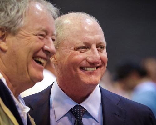 Warren Buffett'ın yerine geçmeye hazırlanan Greg Abel kimdir?