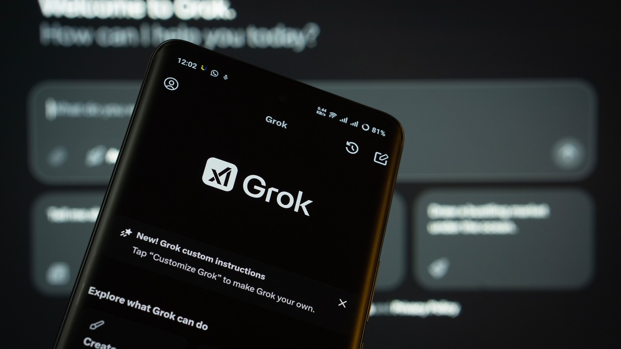 xAI 200 milyar dolar değerlemeyle borç ve fon arıyor