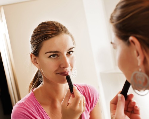 Yapay zeka, Amazon ve TikTok güzellik sektörünü nasıl dönüştürüyor?