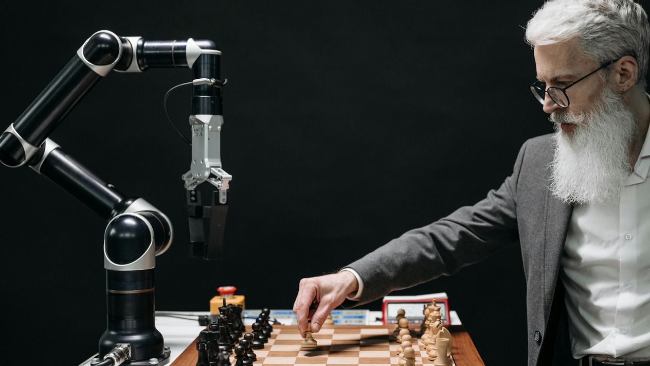 Yapay zeka ekonomiyi kurtarıyor mu, kilitliyor mu?